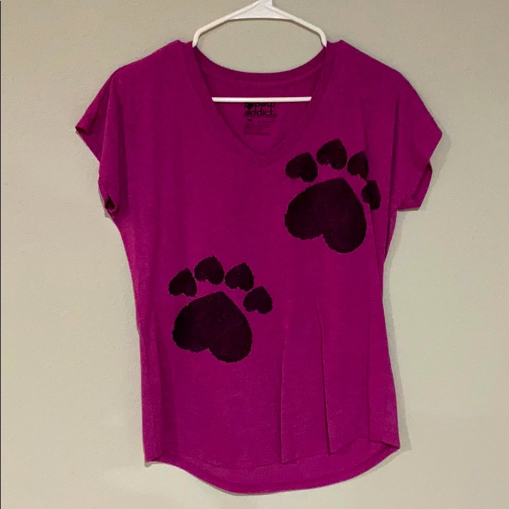 Pink paw print tee